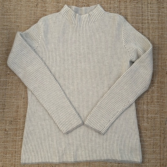 Club Monaco Sweaters - Club Monaco Cashmere Silk Mock Neck Sweater Gray Cream Large
